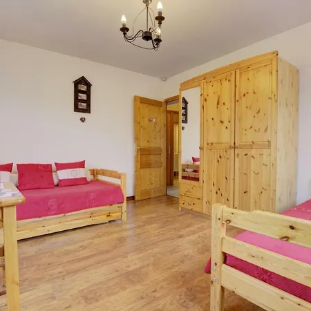 Les Emptes Holiday home