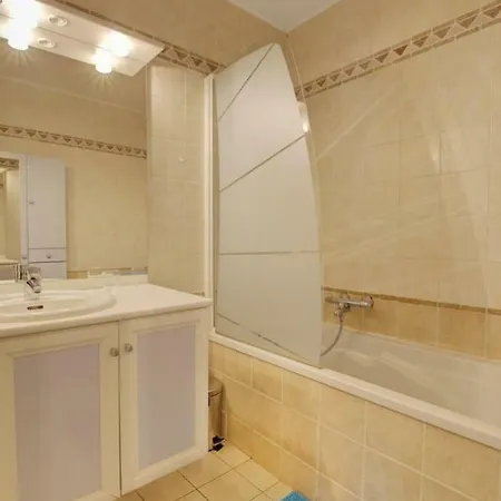 Holiday home Les Emptes
